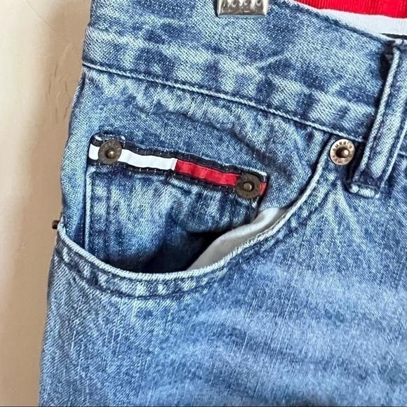 Tommy Hilfiger Vintage Luy-Luy Bermuda Denim Shorts - Picture 7 of 10